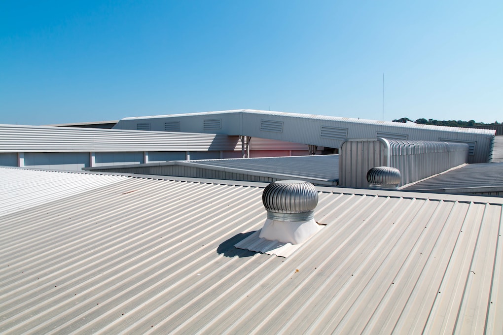 Commercial roof maintenance